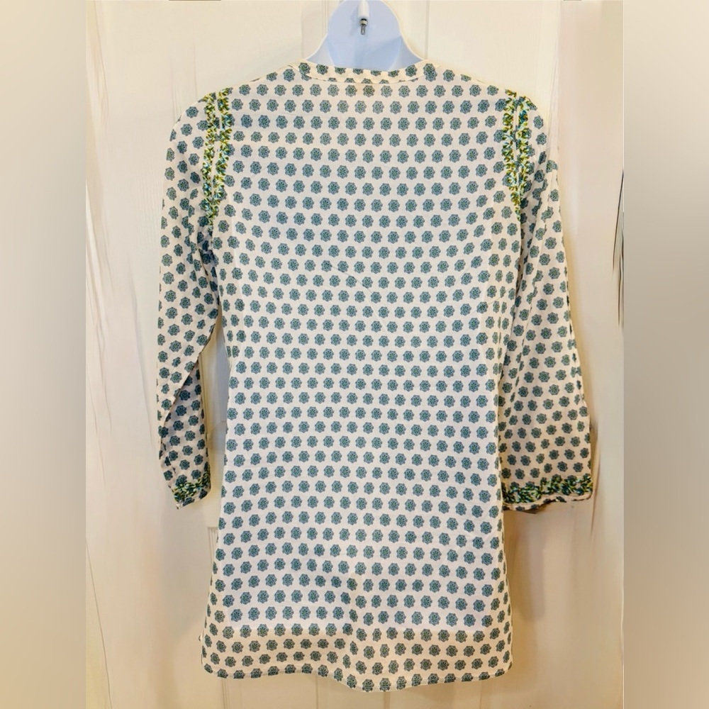 Johnny Was Azalea Embroidered Tunic. Medium - Picture 11 of 11